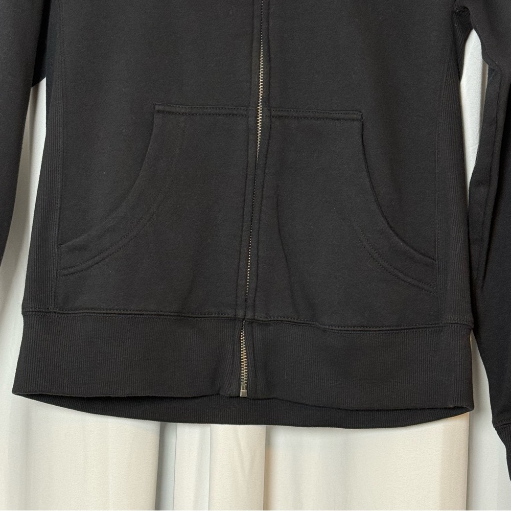 Peloton Ultimate Zip Up Rainbow Spell-Out Hoodie Womens Medium - Picture 5 of 12